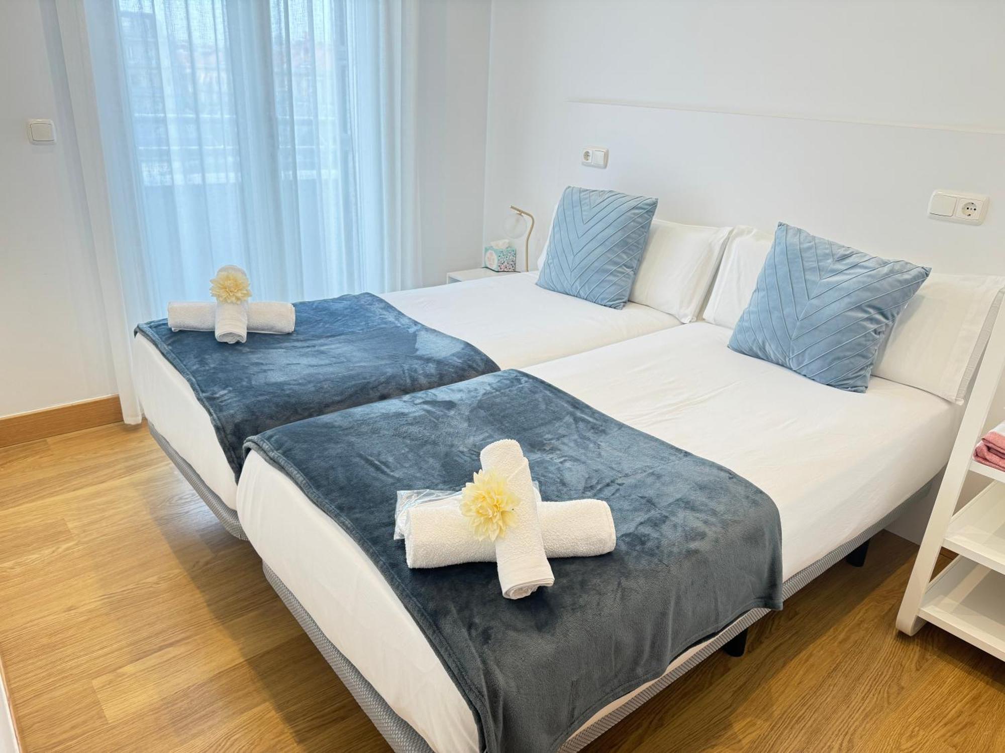 Mikain Terrace Cathedral View With Free Parking & Air Cond Apartment San Sebastian Luaran gambar